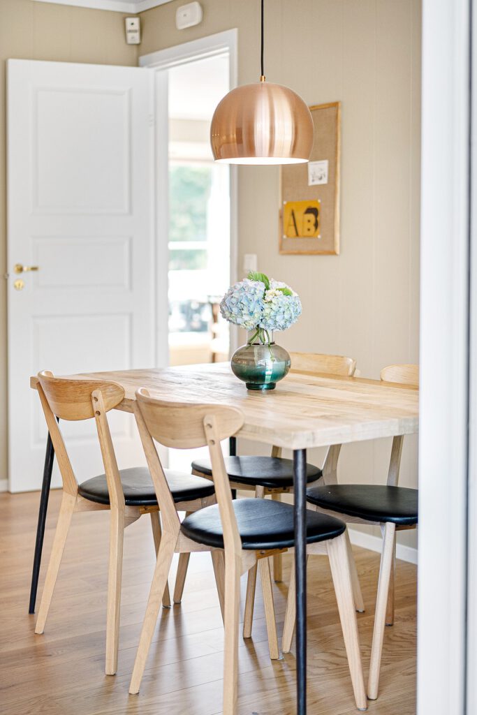 real estate, sofa, living room